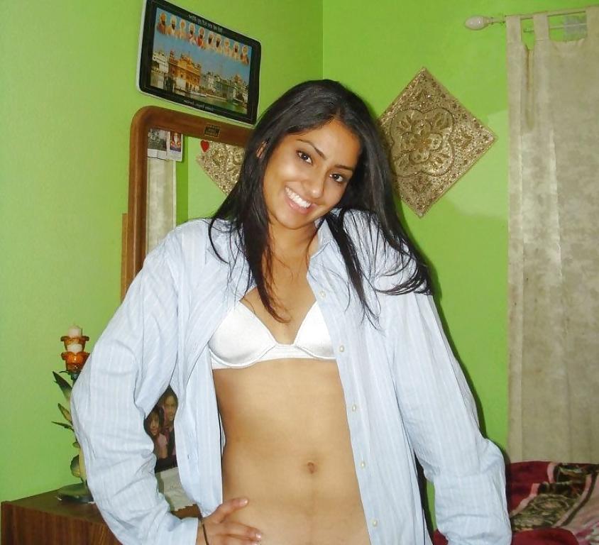 25P Desi Beauties