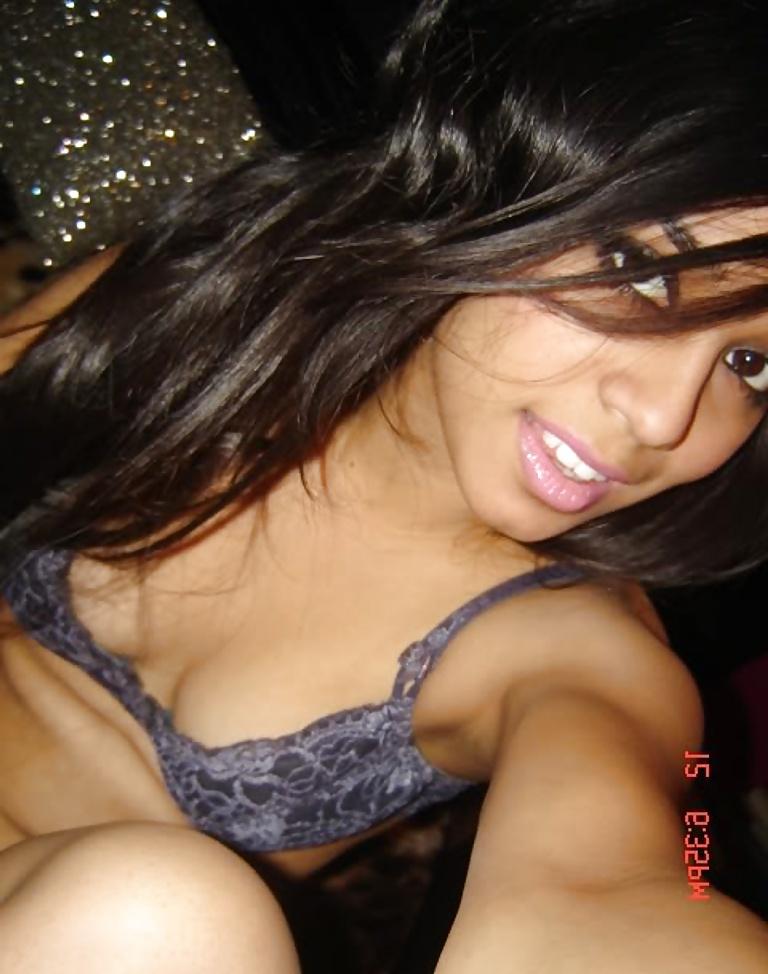 25P Desi Beauties