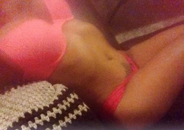 25P Sexy Colombian milf