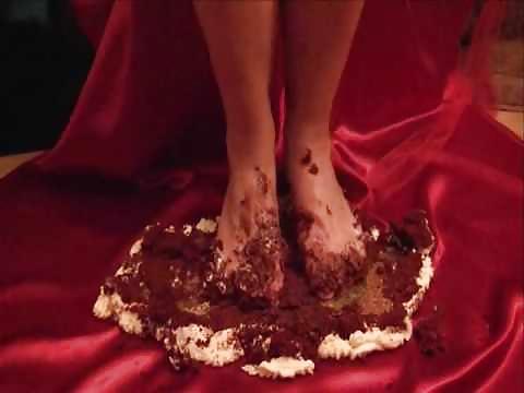 25P Girls feet covered in food