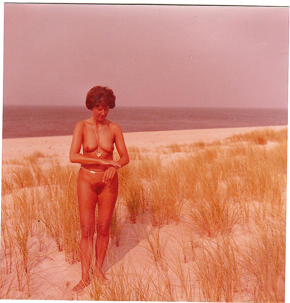 18P FKK Germany shot 1989 shows Heidi when she was 43 Years old 