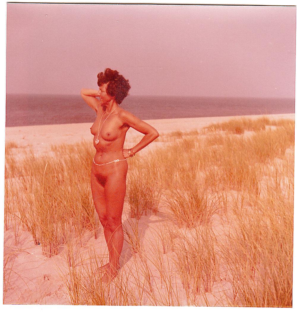 18P FKK Germany shot 1989 shows Heidi when she was 43 Years old 