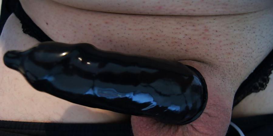 10P Schwarzes Latex Kondom