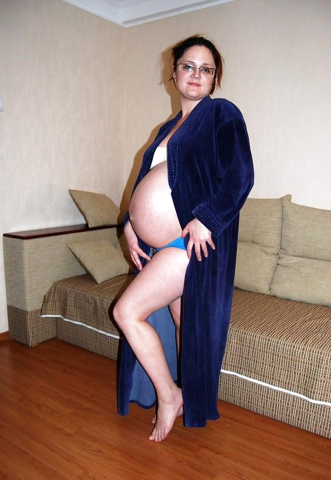 25P Pregnant beauty! Amateur!