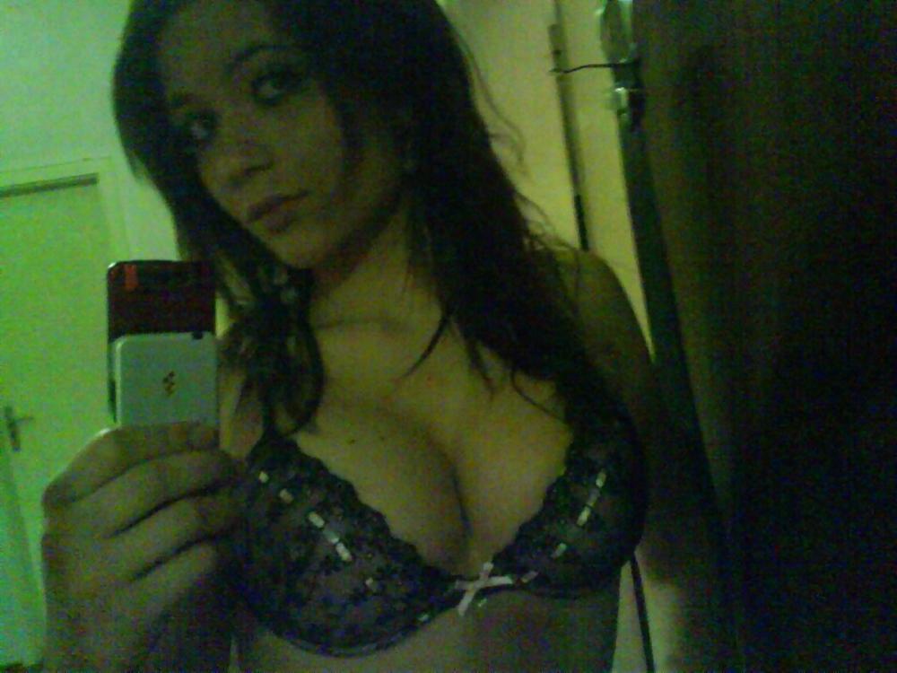 25P Self Shot 13