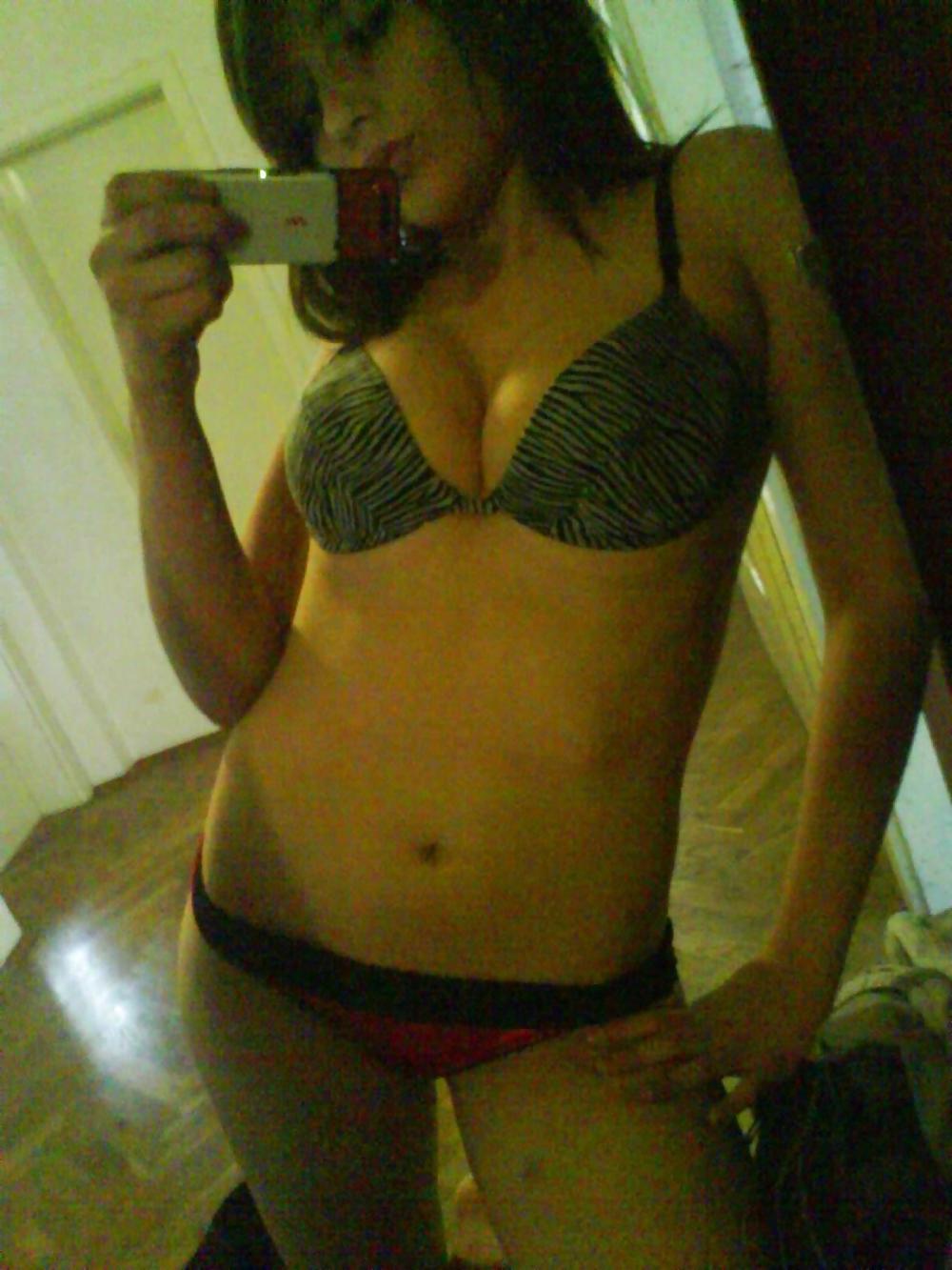 25P Self Shot 13