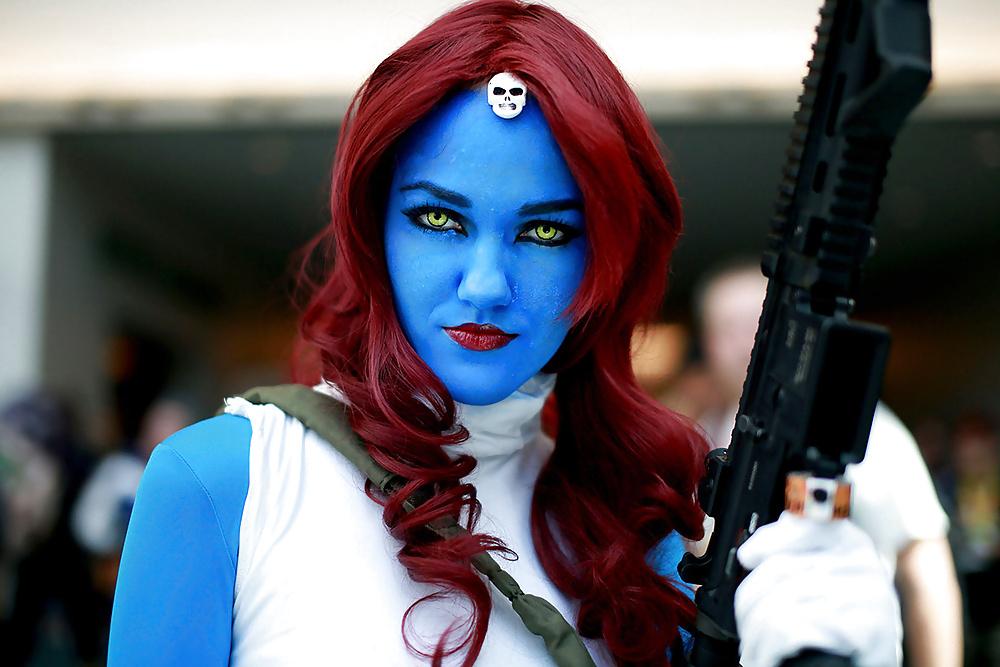 8P Comic Con Costumes