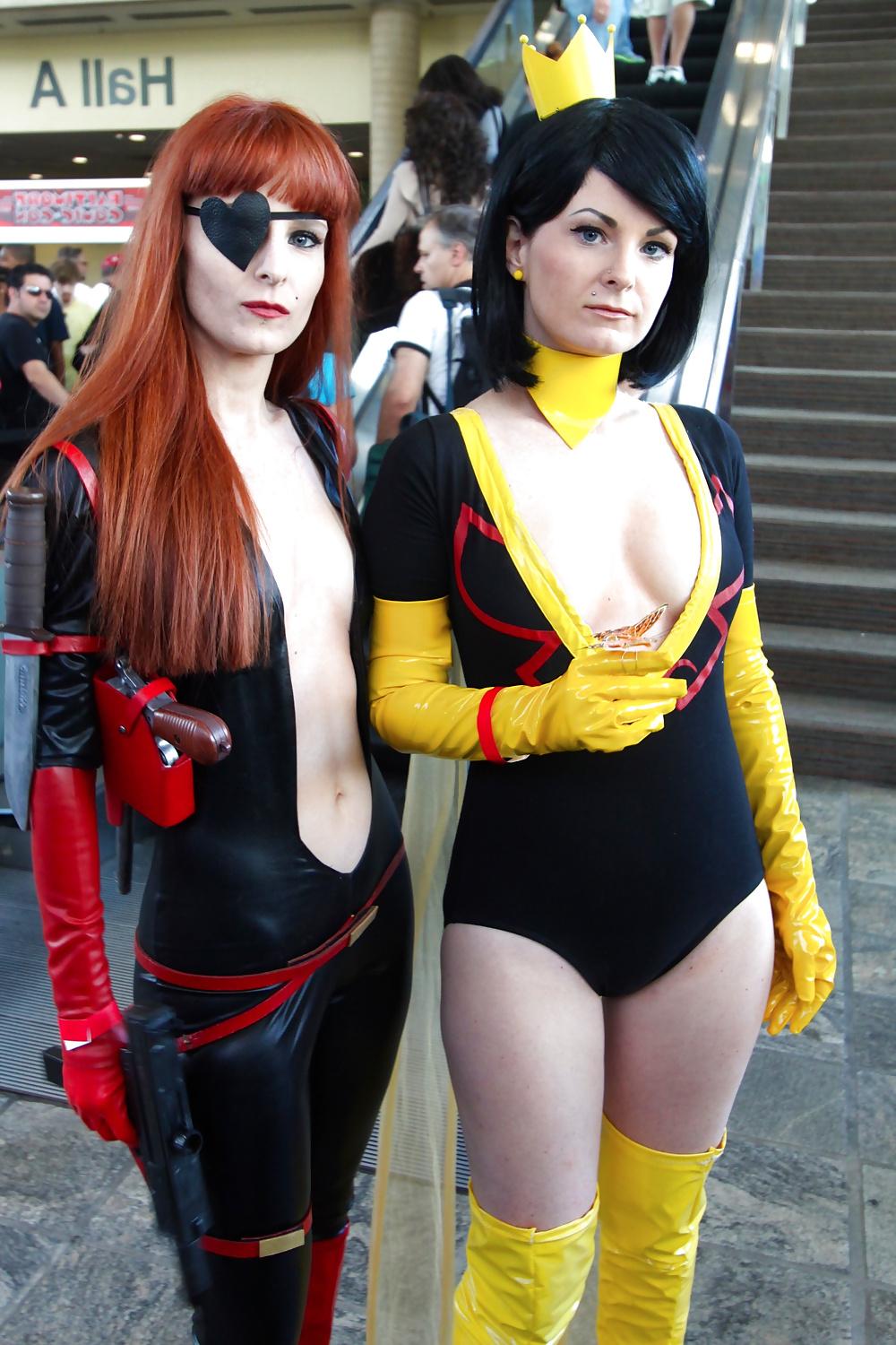 8P Comic Con Costumes
