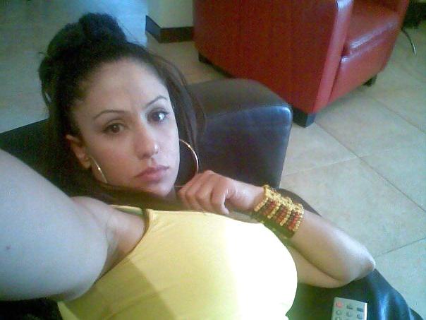 25P Arab Girls 3