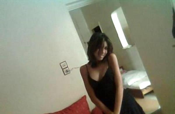 25P Arab Girls 3