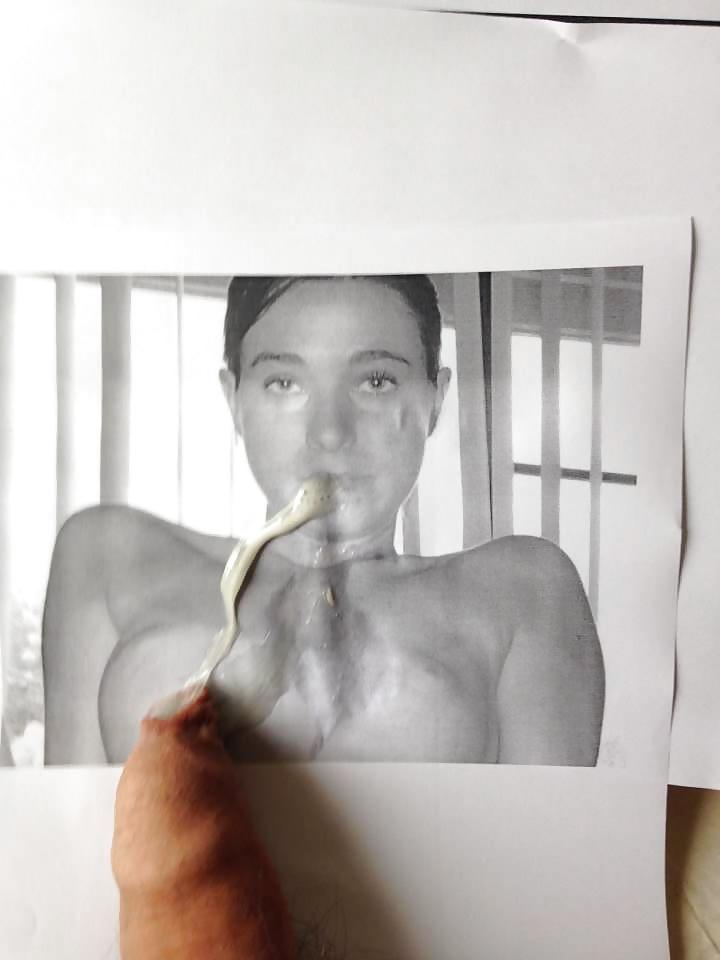 8P This guy liked kristen