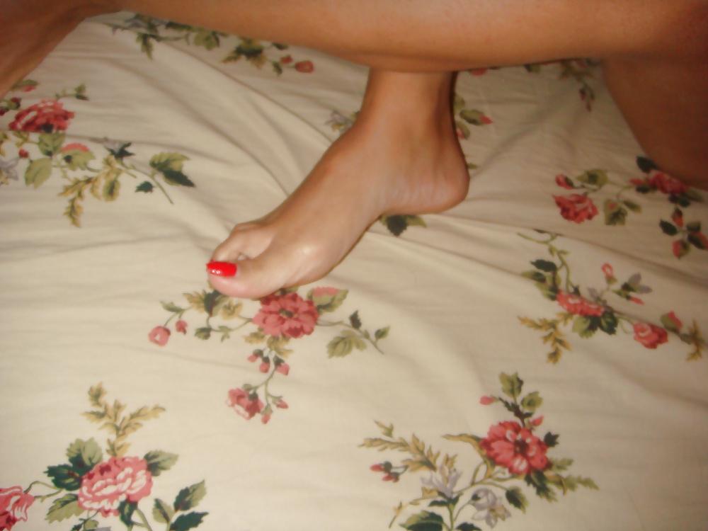 25P Foot job iranian persian