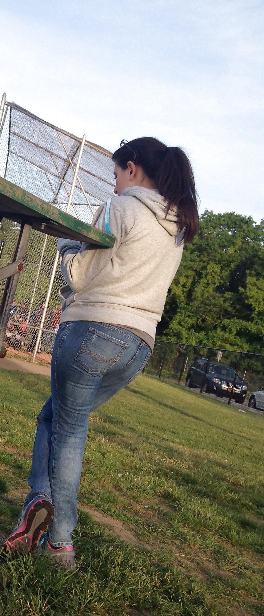 25P More creep sluts and candids
