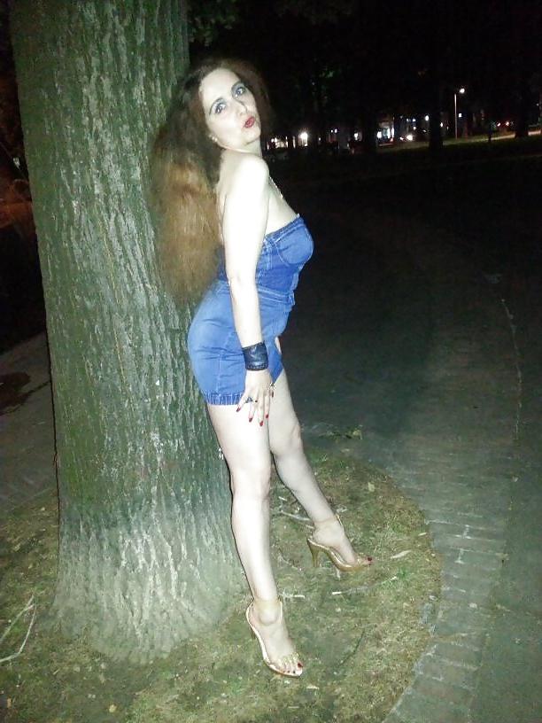 25P Desperate Harlot - Funny pics