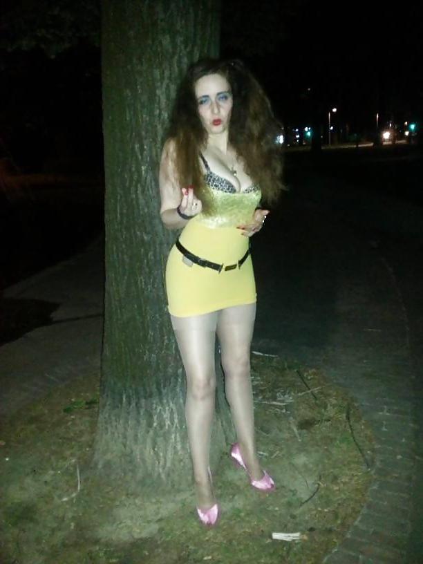 25P Desperate Harlot - Funny pics