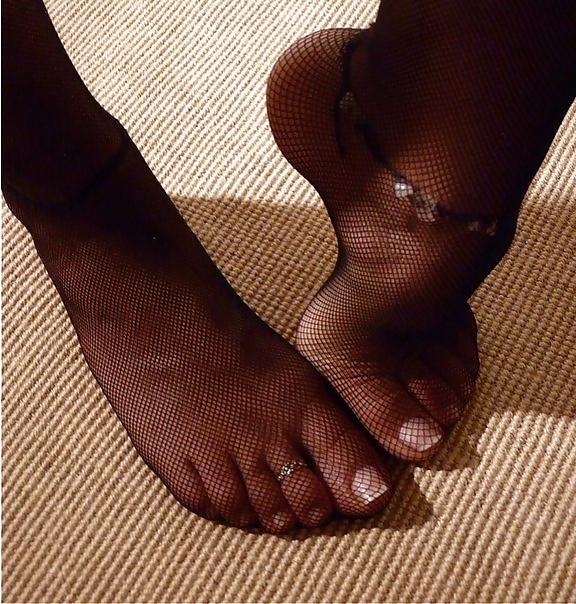 25P Foot Fetish