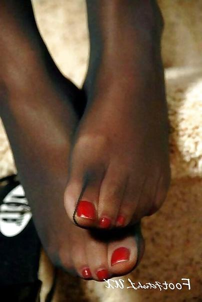 25P Foot Fetish