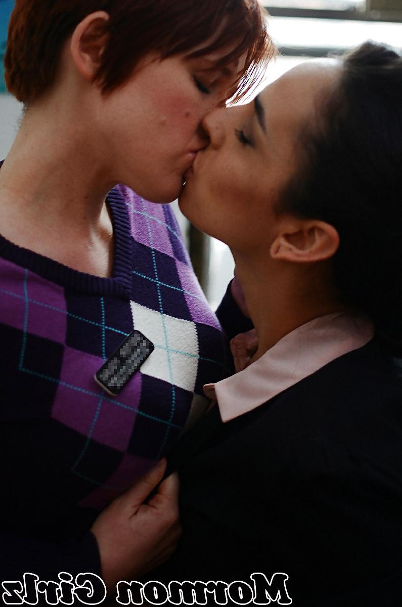 12P Mormon lesbians