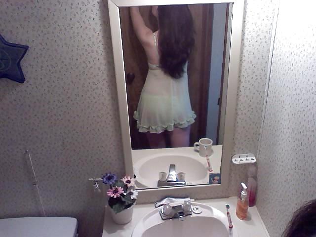 25P Self Pics - Hot Amateurs - Vol 31!