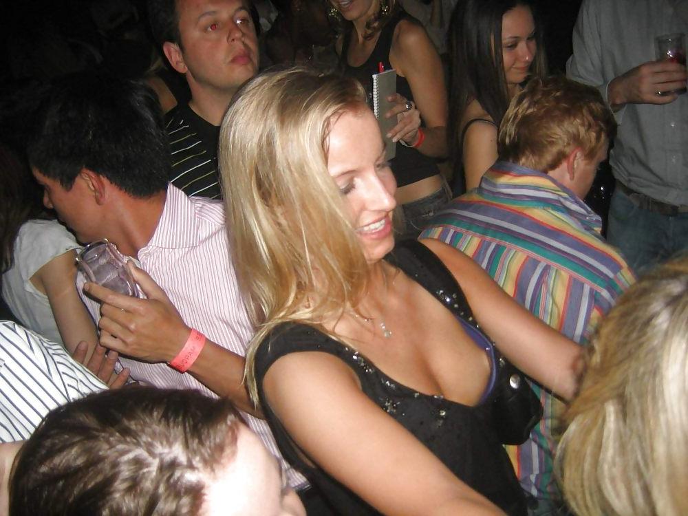 25P Downblouse 1