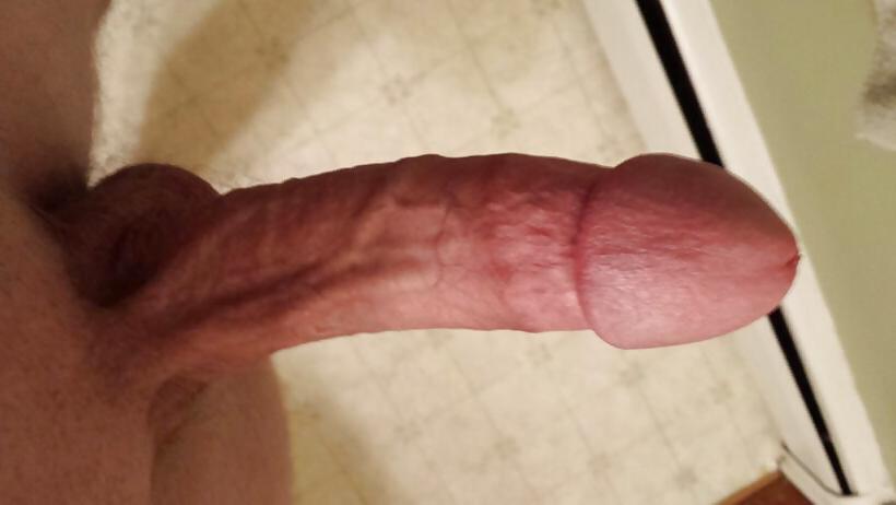 9P (HungHot25) New Big Cock Selfies