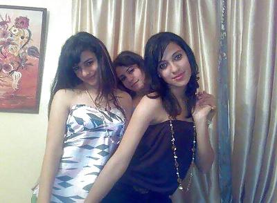 10P Arab Girls 4U ( Lesbians Colleftios - Part 3) 