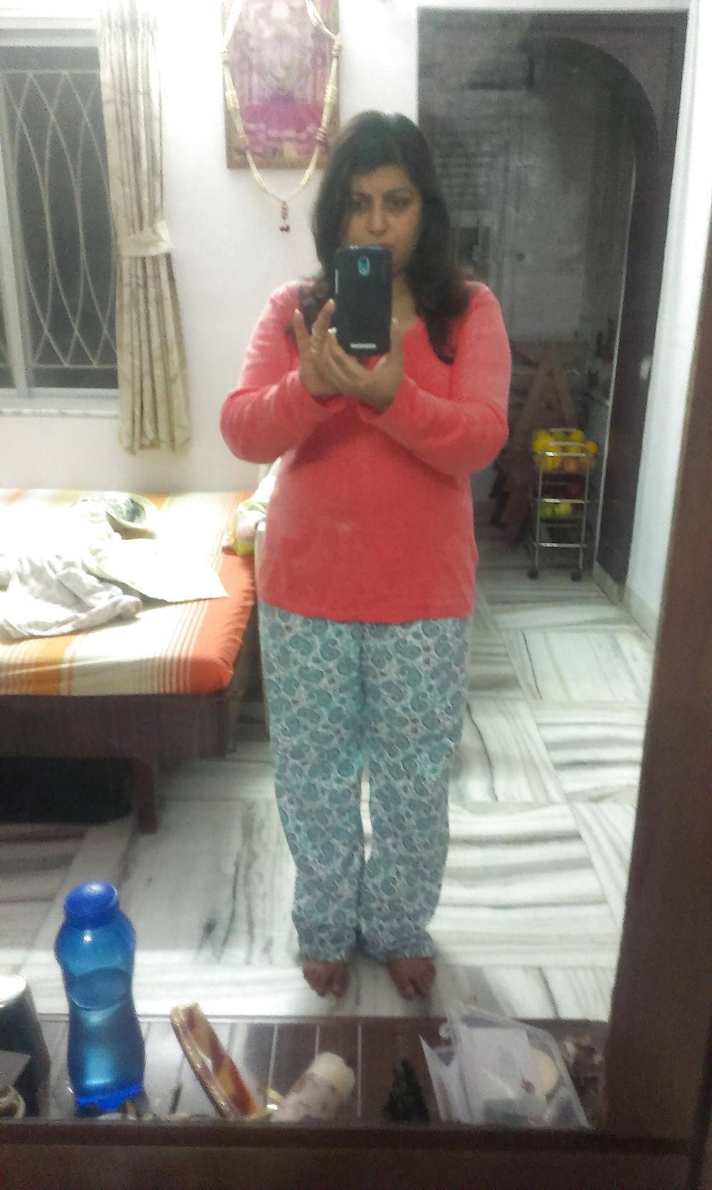 15P Riya pakistan India India girlfriend bhabhi aunty desi