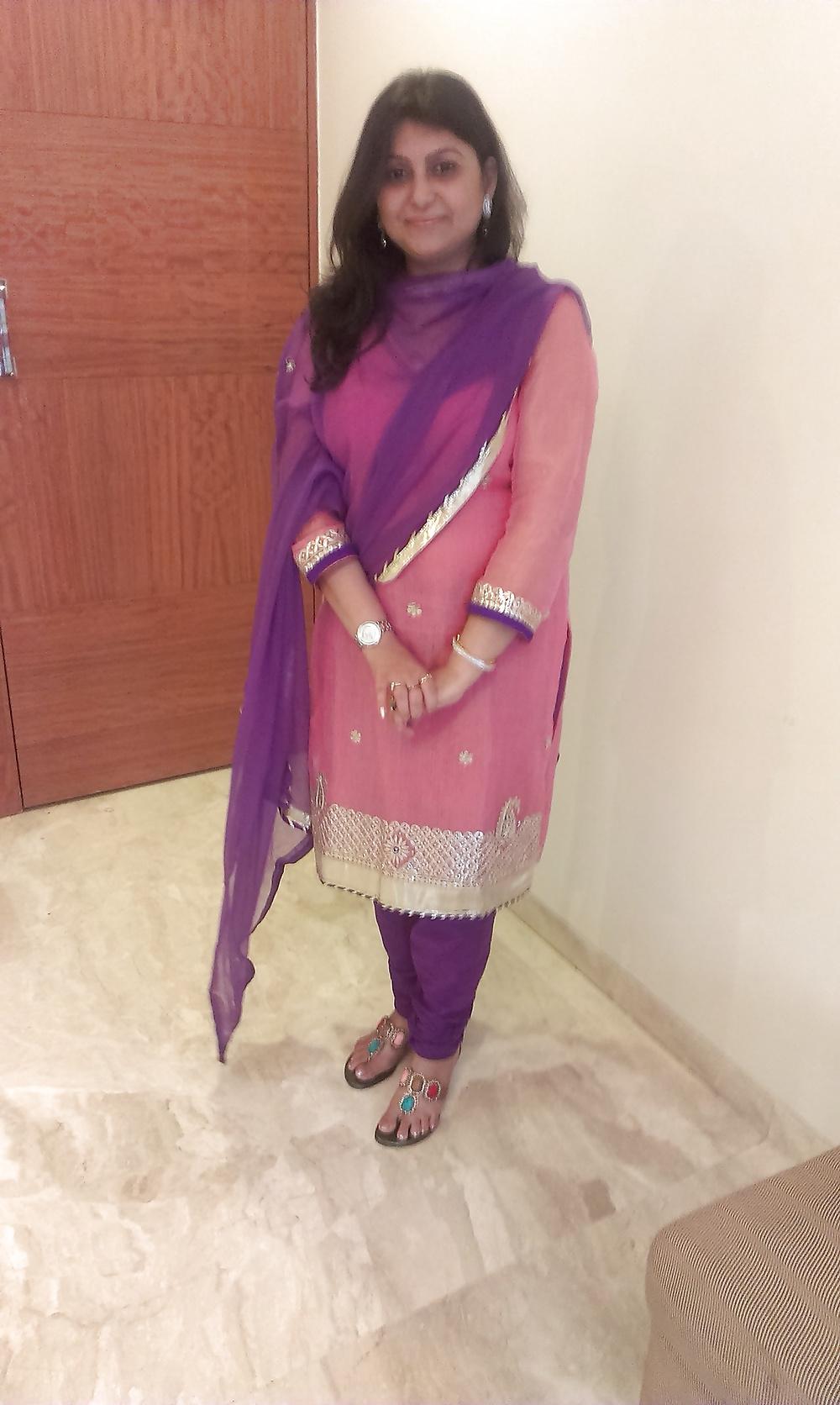 15P Riya pakistan India India girlfriend bhabhi aunty desi
