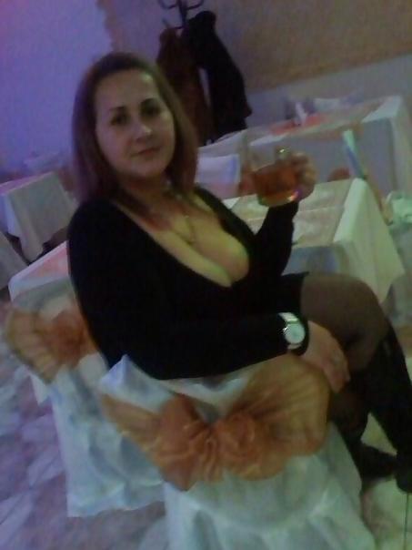 9P Busty Russian Woman 1776