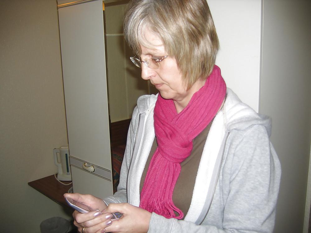 18P Sexy old women 8