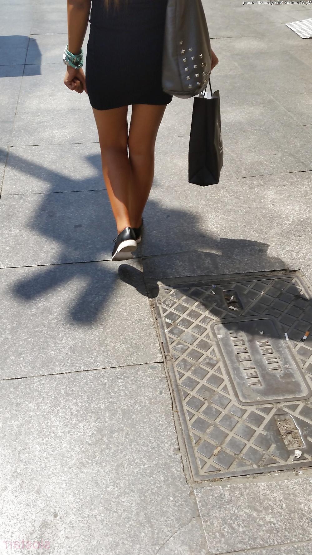 25P Turkish Candid Girl Nylon Tight Legs Ass Mix 3