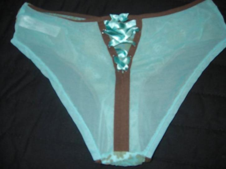 25P My Desi Mom her lingerie 