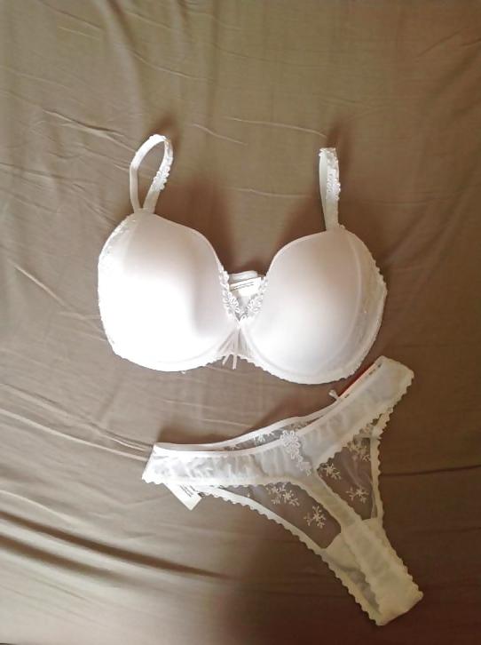 25P My Desi Mom her lingerie 