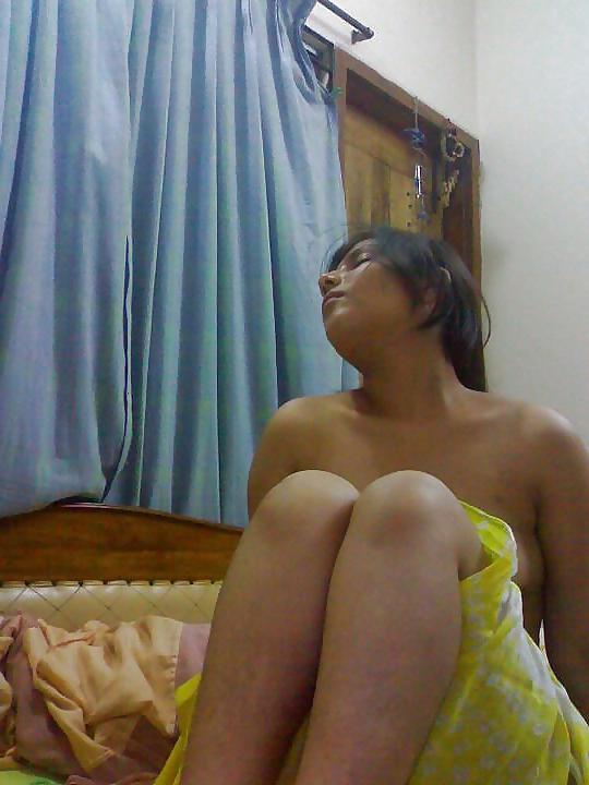 25P Desi Hot-Wives..