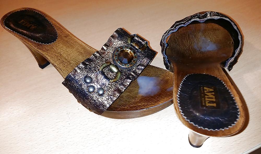 25P Cum shoes fetiche