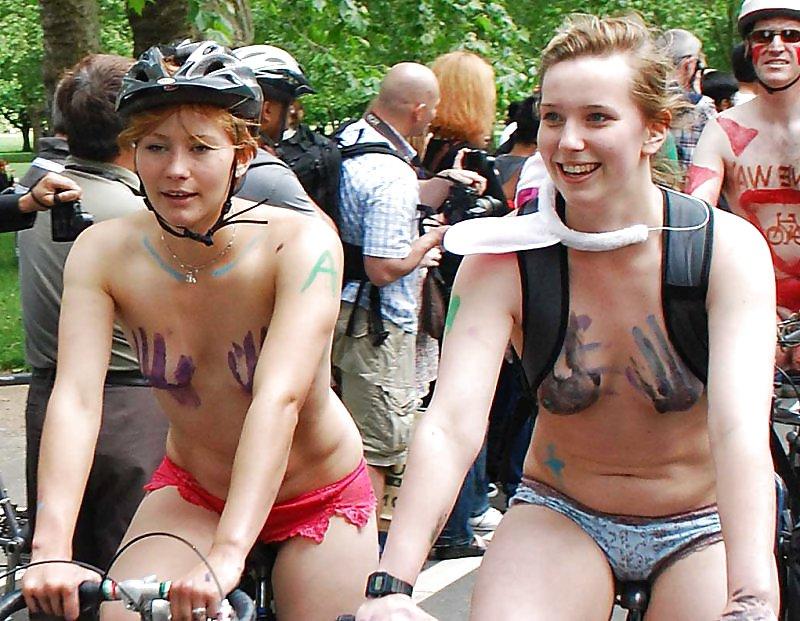 25P Sport Naked Bike #rec Pussy on Bycicle Gall3
