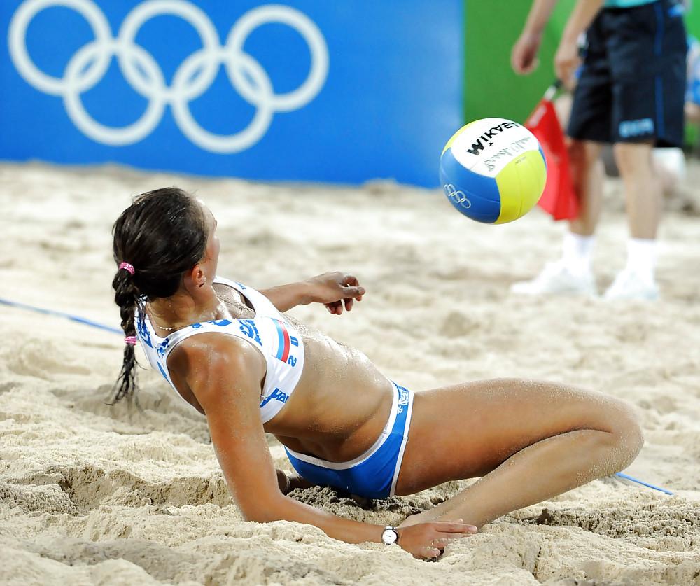 11P Beach Volley Contest Russians