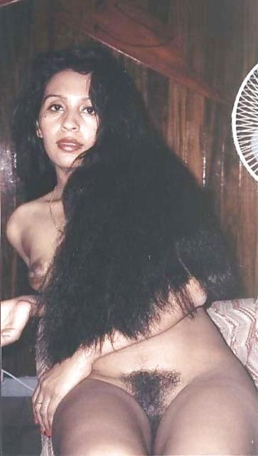 25P Indian aunty fucking 2