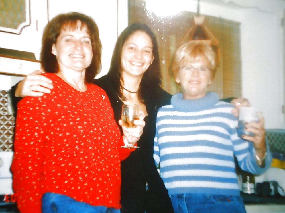 25P Young and older LESBIANS