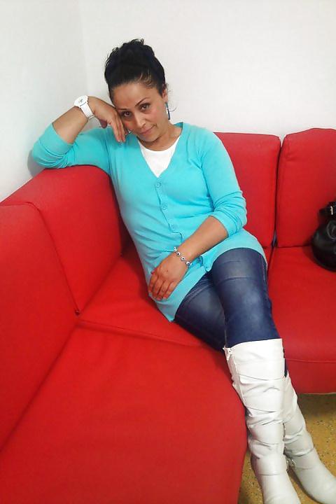 11P Turkish Milfs! Which one had most cocks?