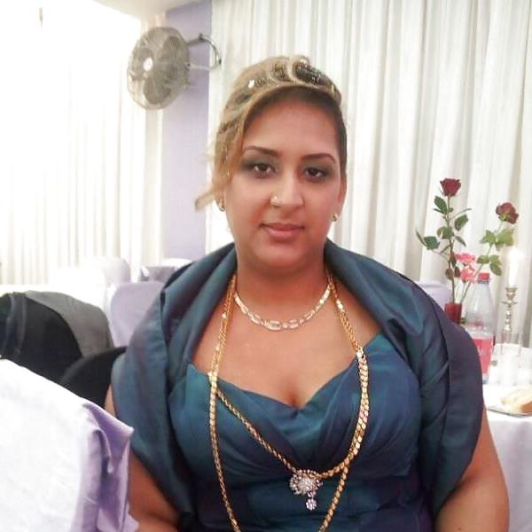 11P Turkish Milfs! Which one had most cocks?
