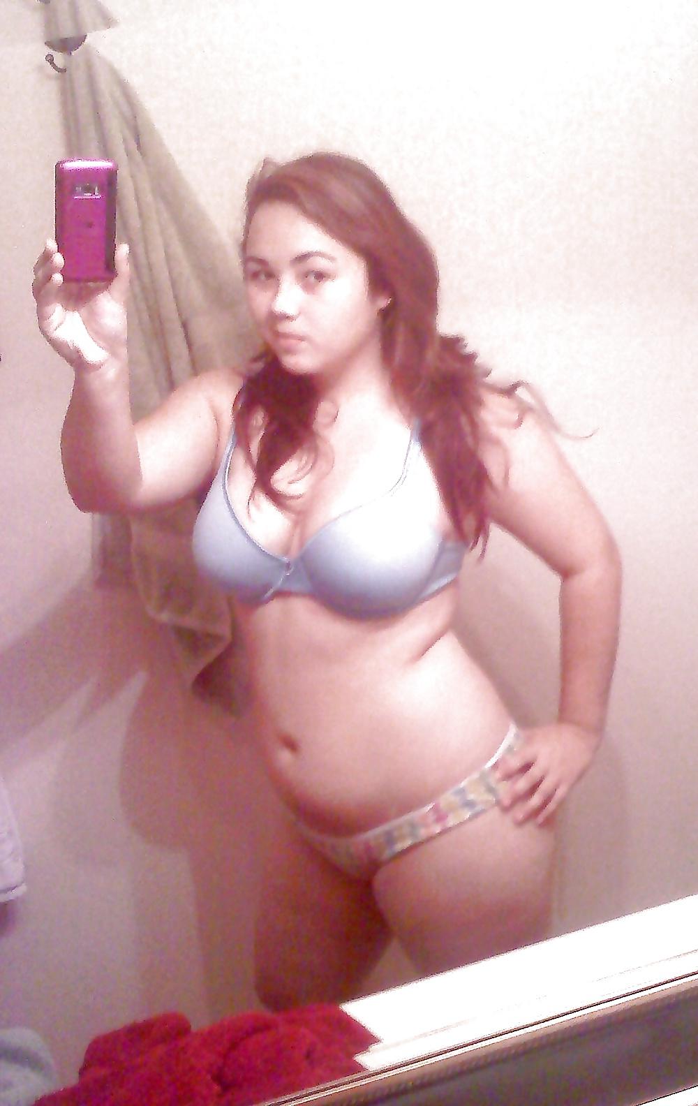 25P Self Pics - Hot Amateurs - vol 34!