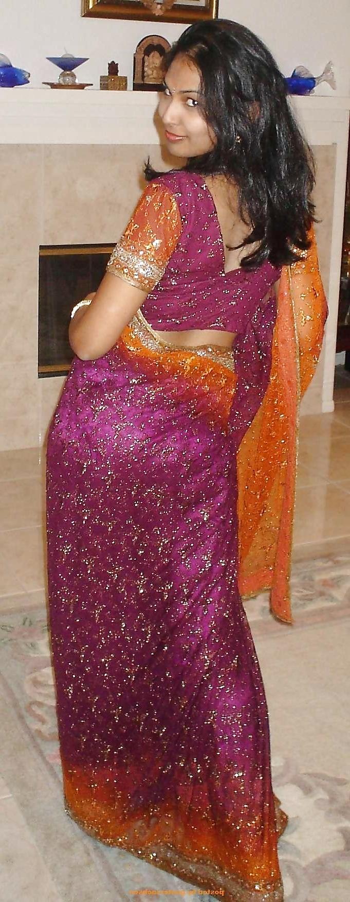 22P INDIAN GF ANNU IN SAREE-INDIAN DESI PORN SET 7.6