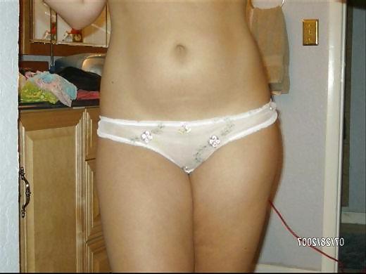 25P Florida teen slut who sells her used panties online