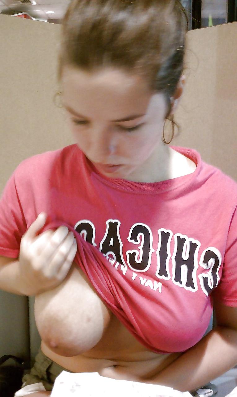 25P See throug, pokies, oops, flashing 