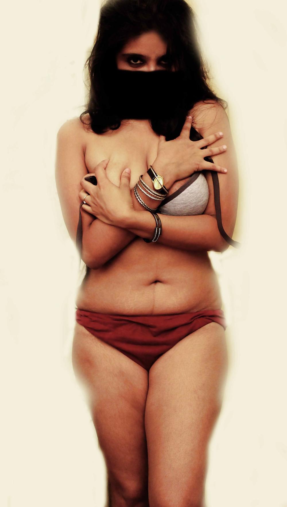 25P Desi Showing Assets 2