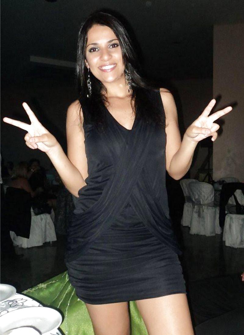 18P DELHI GIRL JANVI-INDIAN DESI PORN SET 8.2