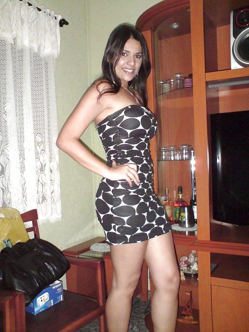 18P DELHI GIRL JANVI-INDIAN DESI PORN SET 8.2