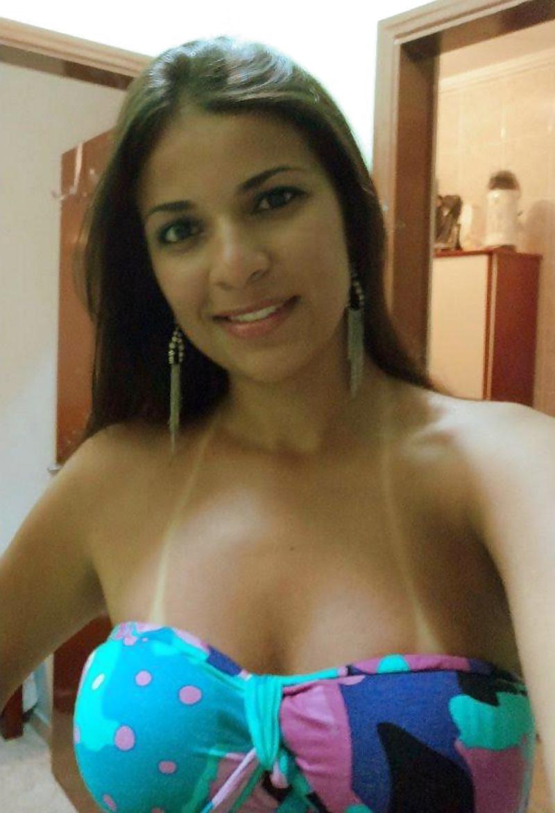 18P DELHI GIRL JANVI-INDIAN DESI PORN SET 8.2