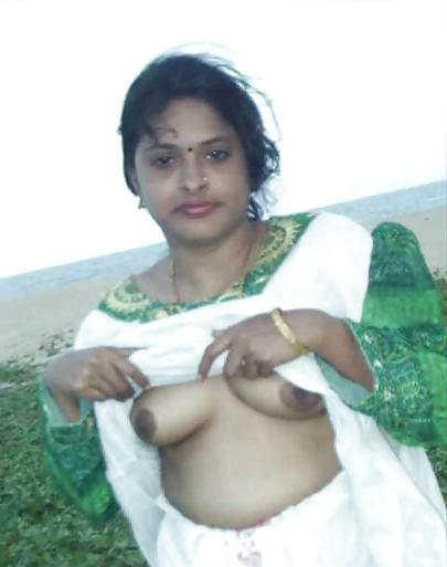 12P Indian aunty showing 4